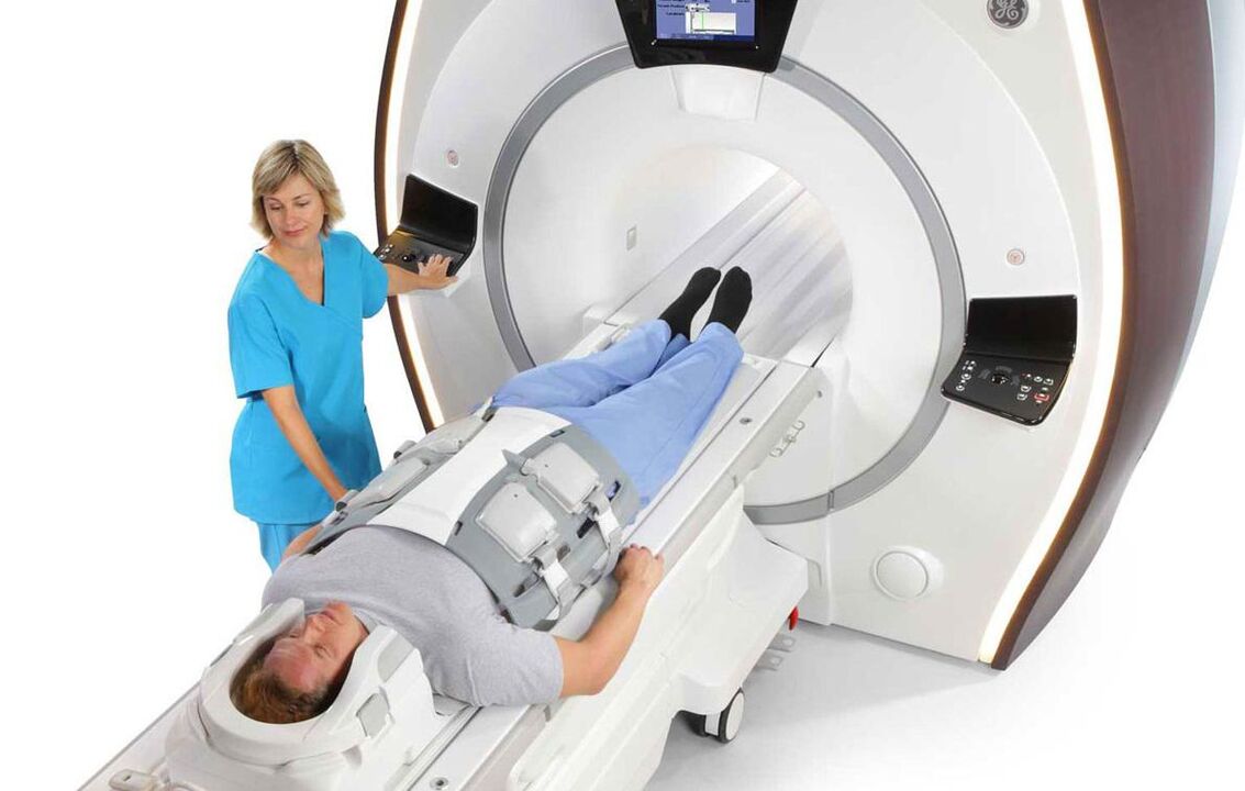 MRI за болка в тазобедрената става
